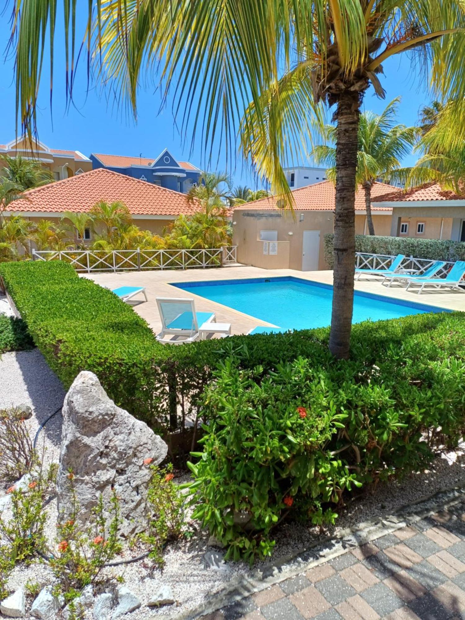 Caribbean Beach Resort Blenchi Curacao Willemstad Exterior foto